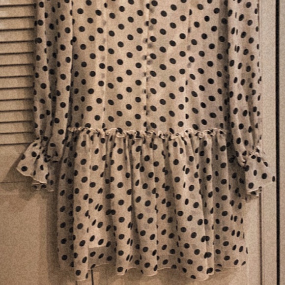 white 'motive & more' dress in black polka dots - Picture 2 of 5